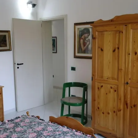 Holiday home Parisi